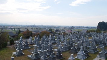 国上山観音霊園・信光寺