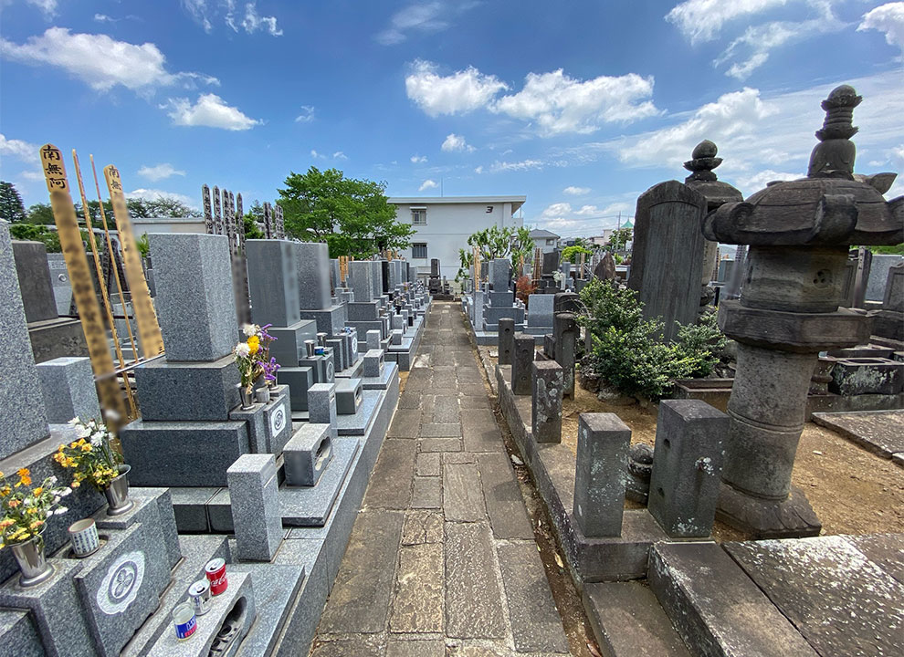 仮宿院　庭園型樹木葬　「ともいき」