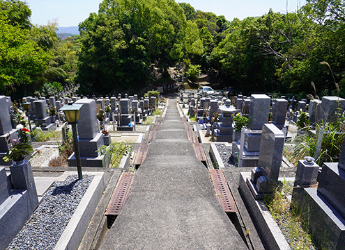 了法寺公園墓地