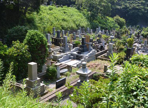 富士桜公園墓地問題